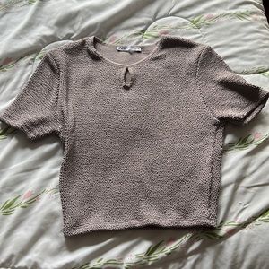 Mauve, terry ruched, key hole cut out short sleeve Zara top. Size S
